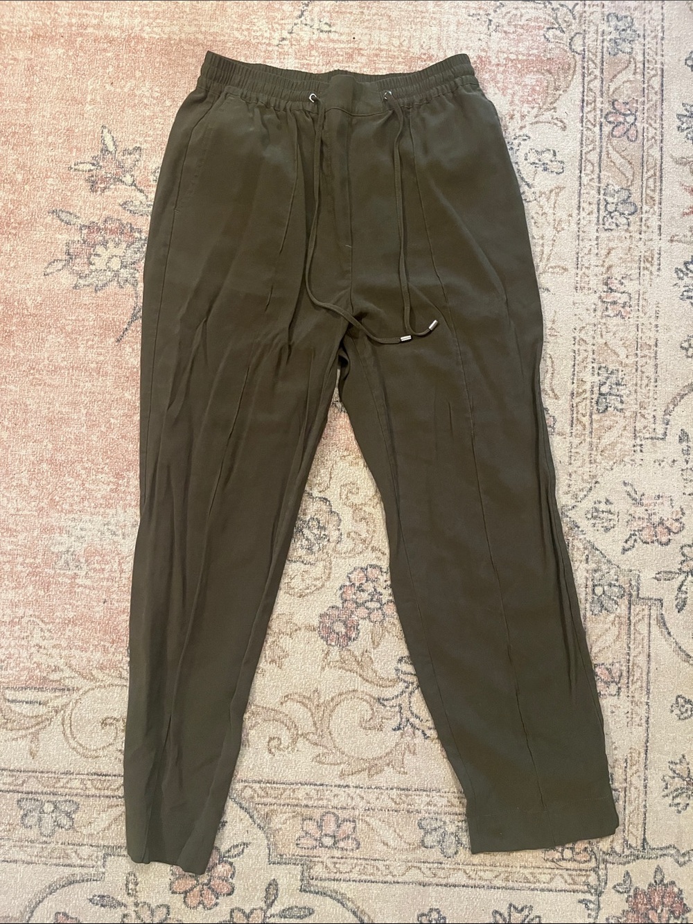 Olive Green Cropped Drawstring Women's Pants